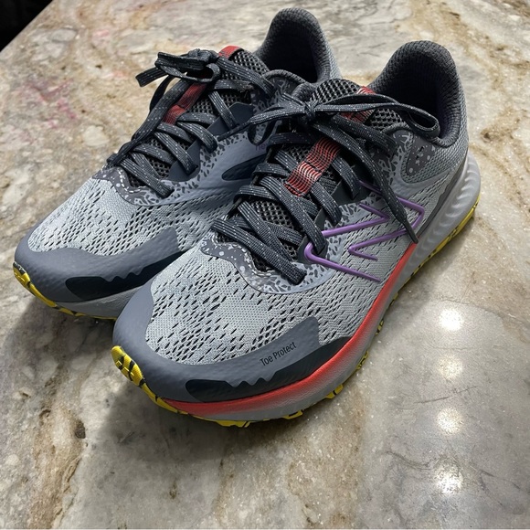 New Balance Women's Dynasoft Nitrel v5 Trail Running Shoes Size 7 D - Picture 4 of 11